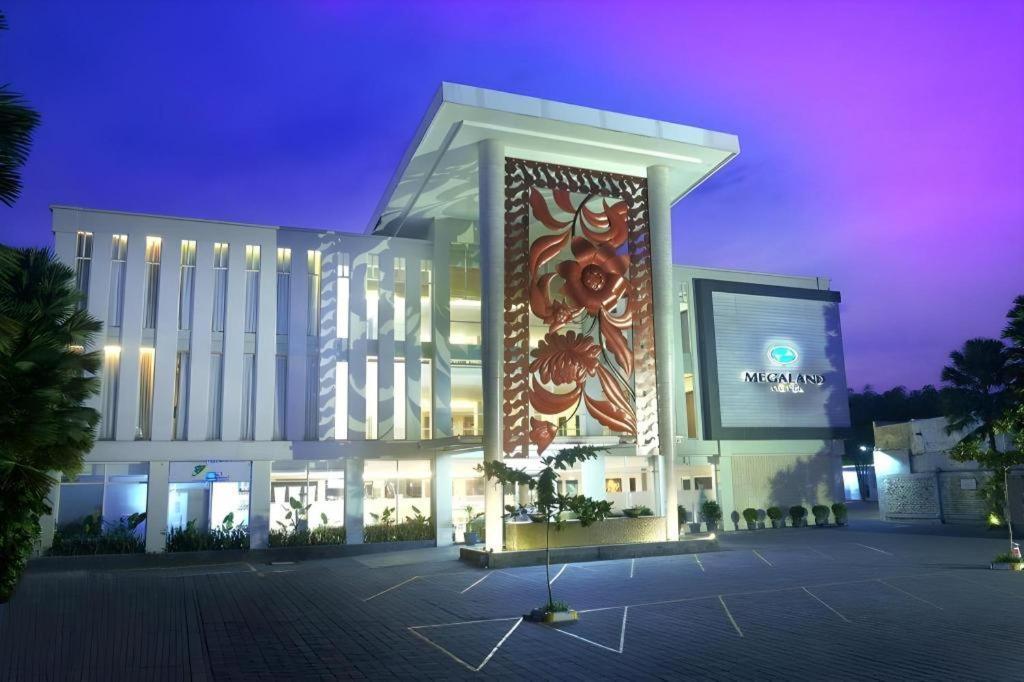 Megaland Hotel Solo Εξωτερικό φωτογραφία
